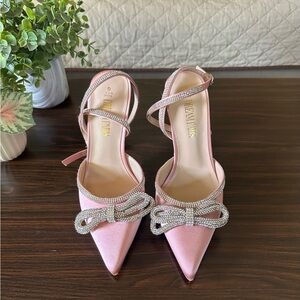 Dream Pairs Pink Rhinestone Bow Heels